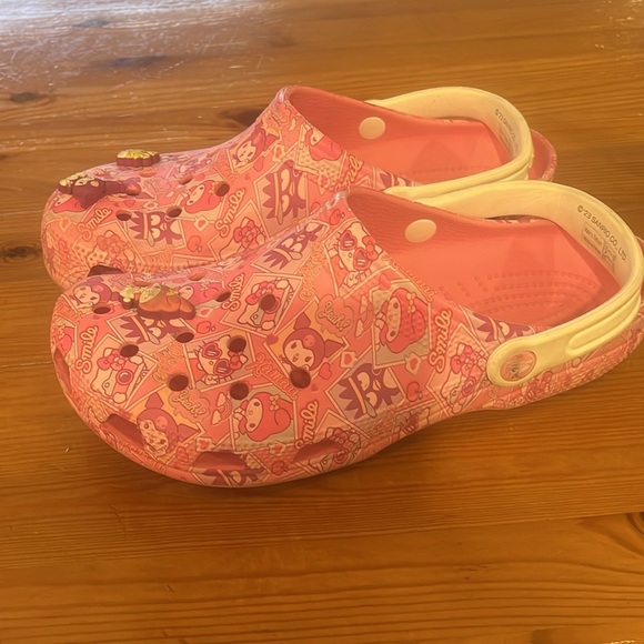 Women’s Crocs x Hello Kitty® Classic Clog - Pink Size M8 W10 - Picture 9 of 14